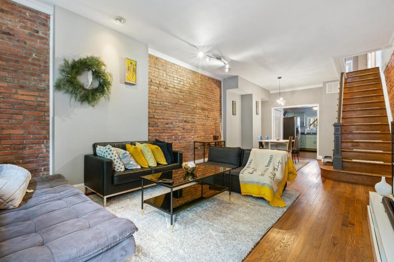 Pristine Townhouse With Rooftop Deck Near Canton! Baltimore Exterior foto