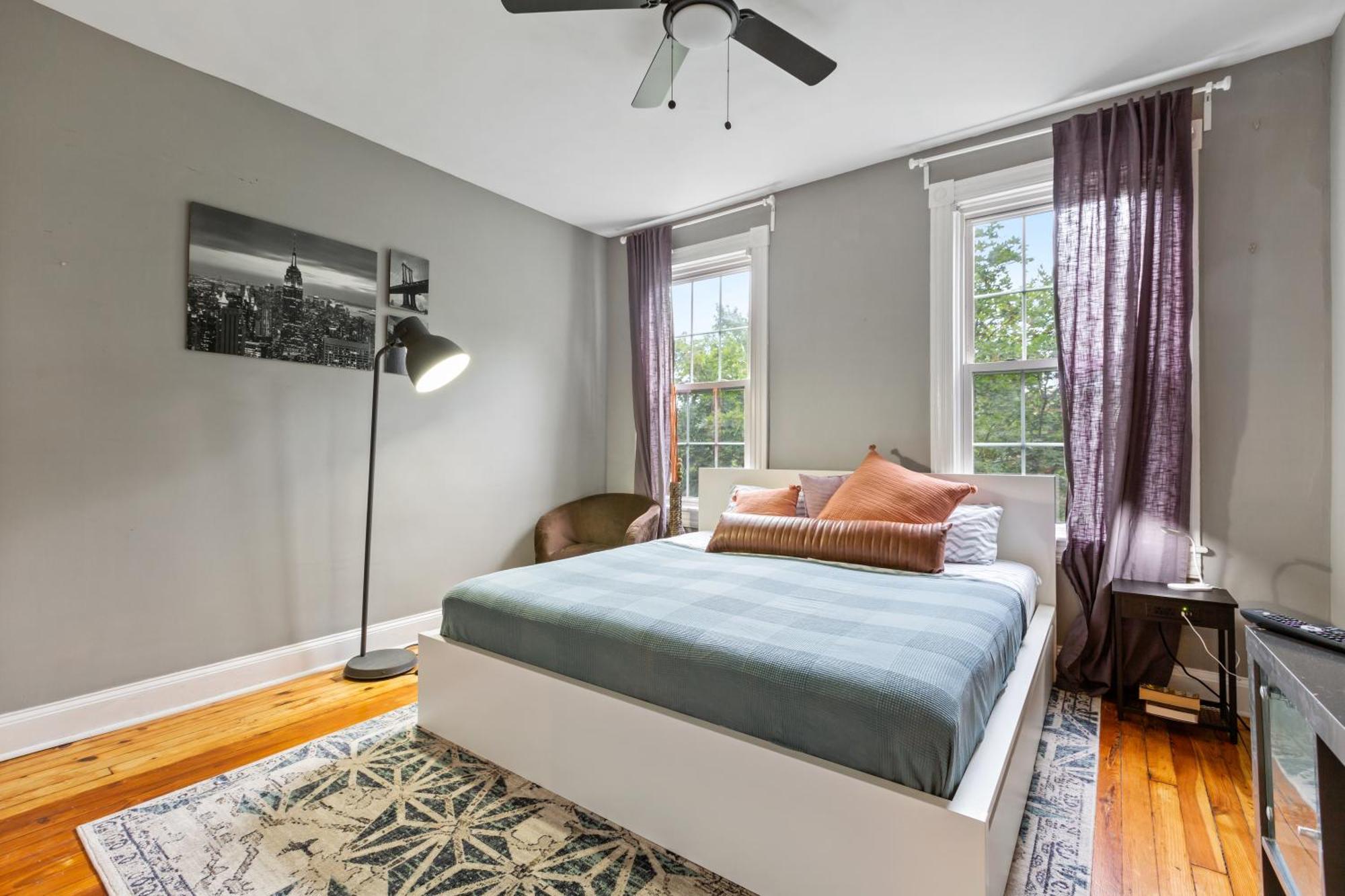 Pristine Townhouse With Rooftop Deck Near Canton! Baltimore Exterior foto